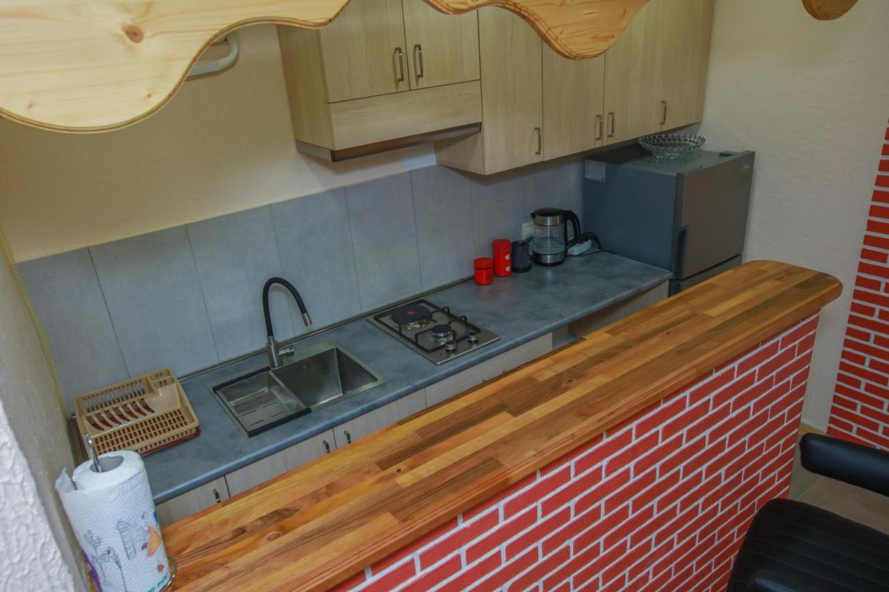 Apartment Nino Botanical Tbilisi Ngoại thất bức ảnh
